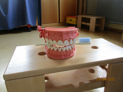 Besuch der Zahnputzfee im Kindergarten